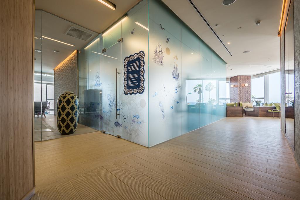 David Tower Hotel Netanya By Prima Hotels - 16 Years Plus Εξωτερικό φωτογραφία Interior of the Embassy of the Republic of Korea in the Philippines